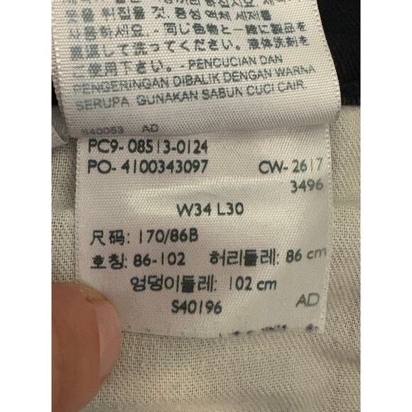 Lululemon 7x2 Gray Bag. Super condition. - Picture 9 of 12